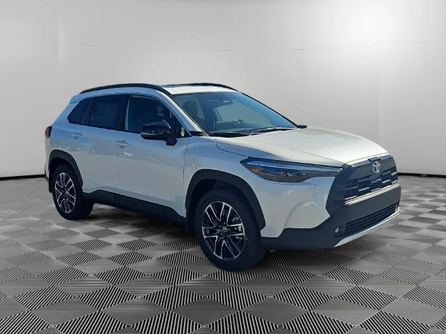 New 2026 Wind Chill Pearl Toyota XLE image 6