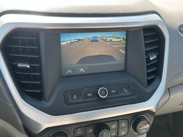 Used 2019 Silver GMC SLE-2 image 27