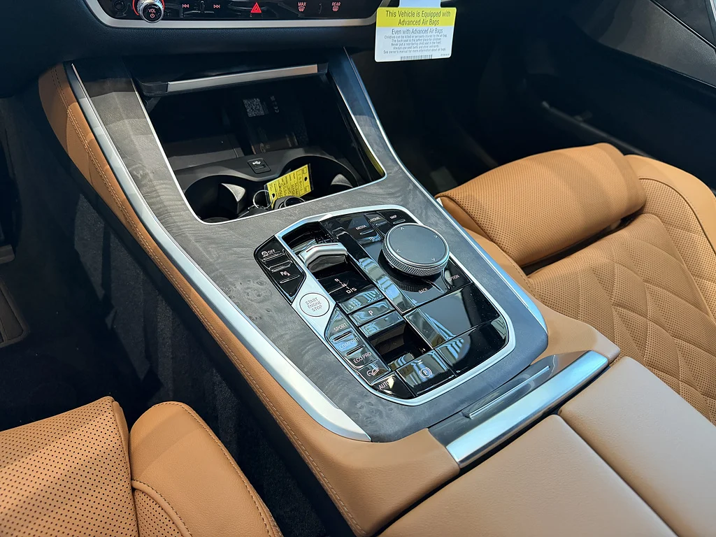 New 2026 Skyscraper Grey Metallic BMW xDrive40i image 10