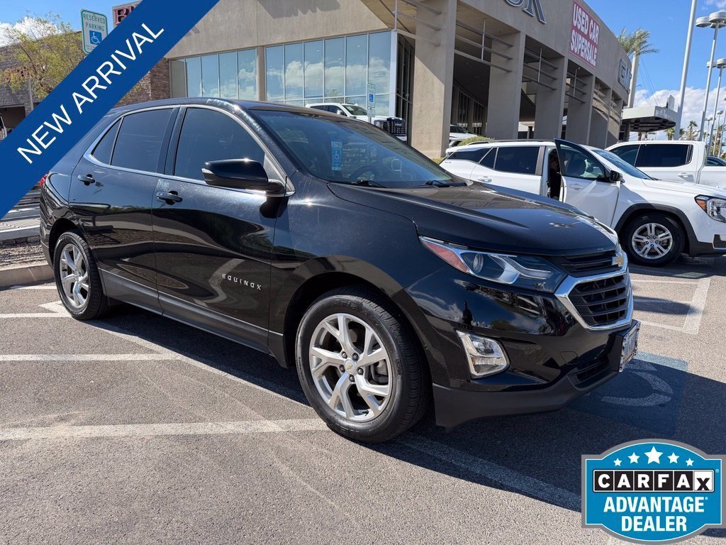 Used 2018 MOSAIC BLACK METALLIC Chevrolet LT image 2