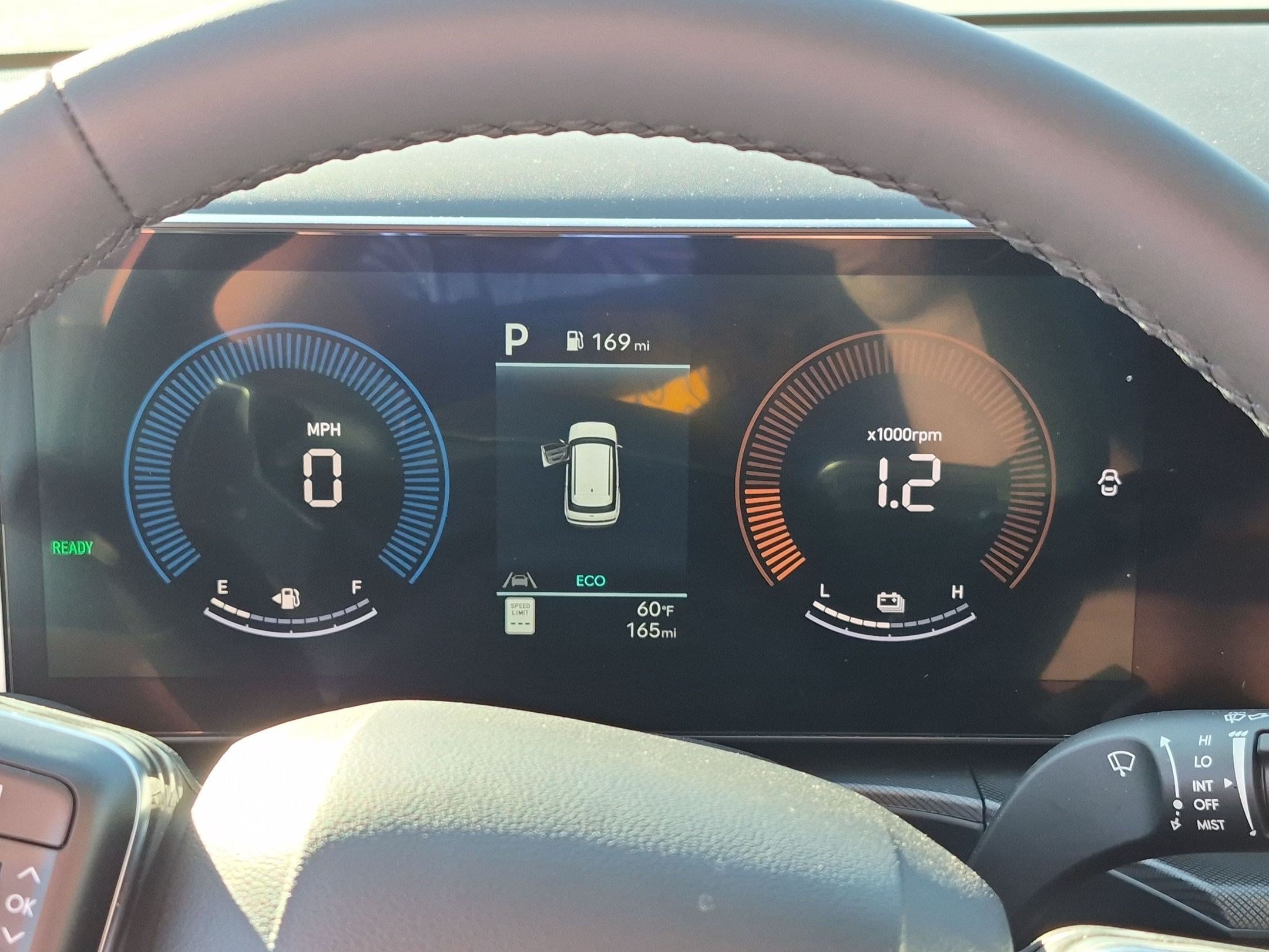 2026 Hyundai Santa Fe SE - Photo 18