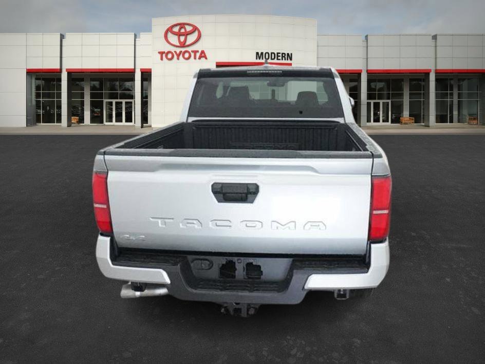 2025 Toyota Tacoma SR5 - Photo 18