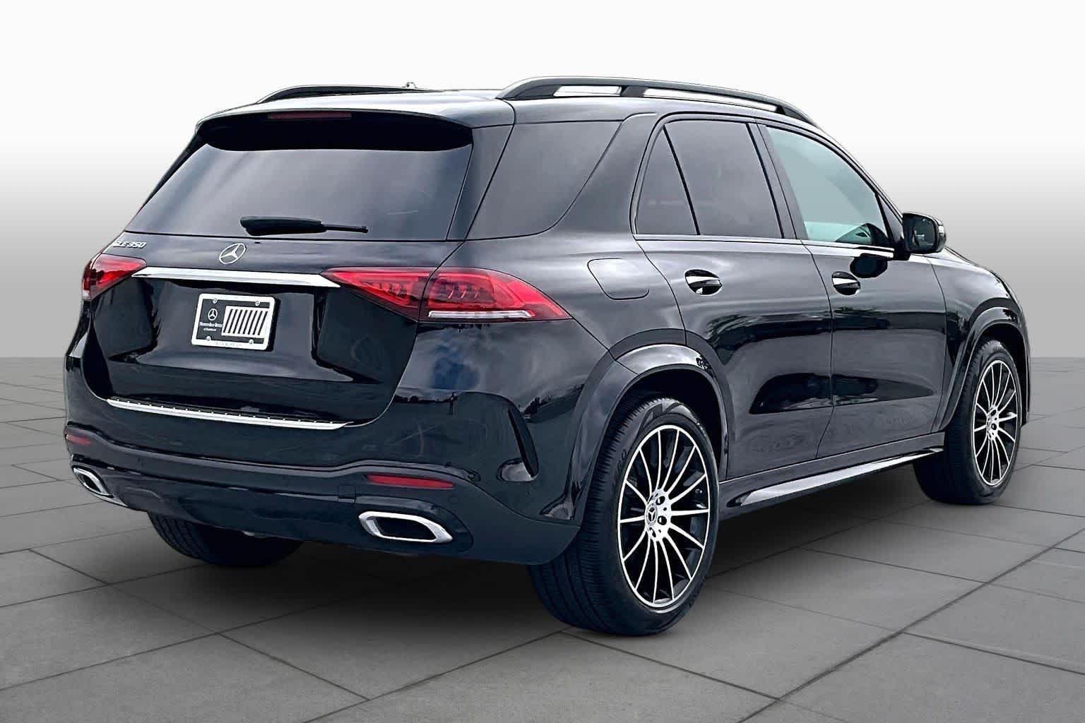 Used 2021 Obsidian Black Metallic Mercedes-Benz GLE 350 image 12