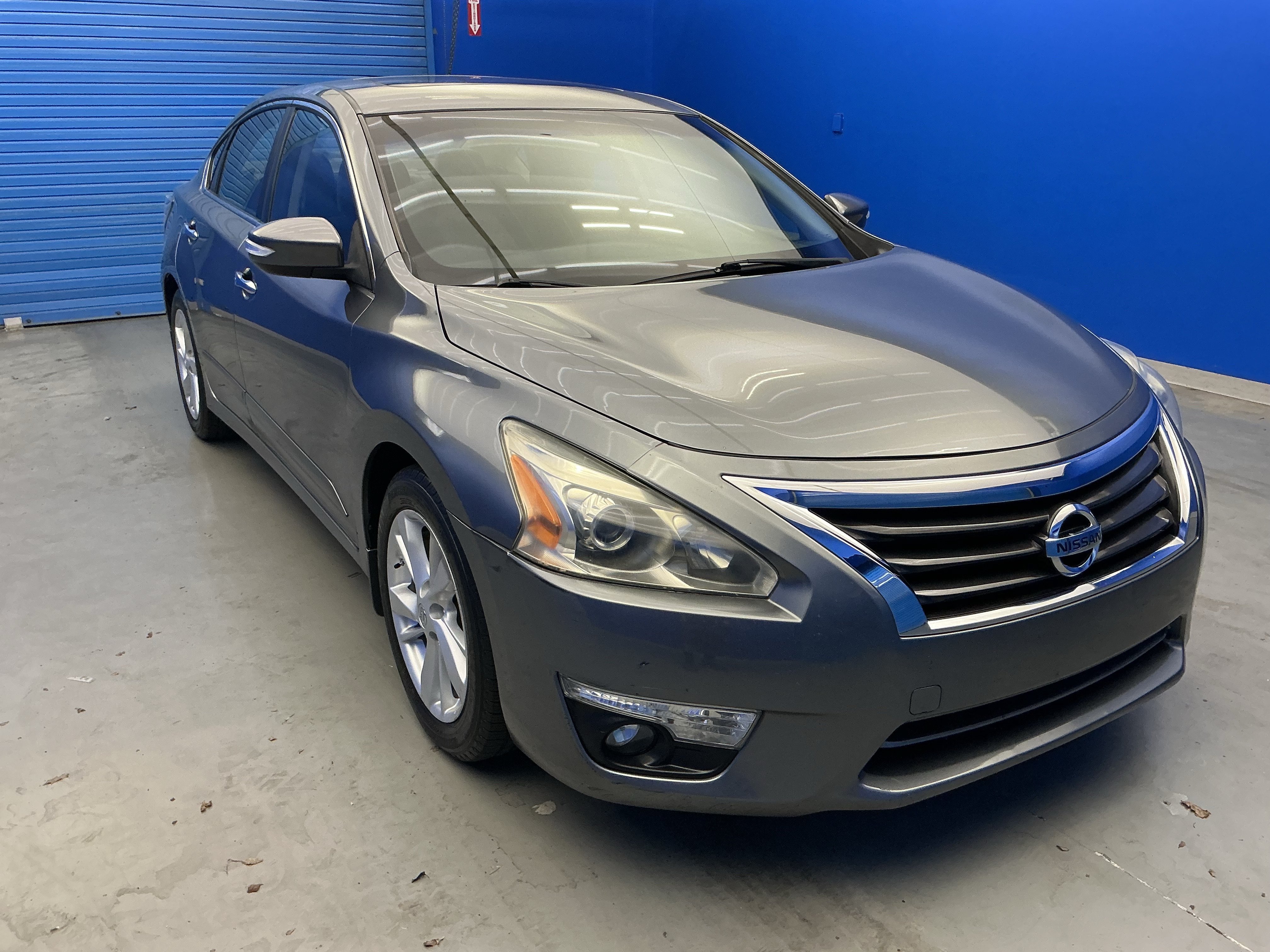 Used 2015 Nissan Altima SV with VIN 1N4AL3AP0FC145206 for sale in Jeffersontown, KY
