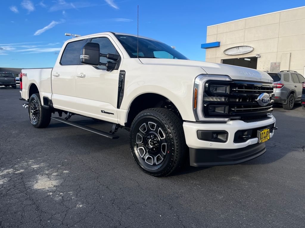New 2026 Star White Metallic Tri-Coat Ford F-250® Platinum® image 23