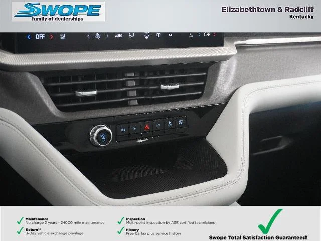 New 2026 Rapid Red Metallic Tinted Clearcoat Ford Platinum™ image 60