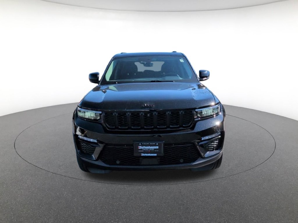 Certified Used 2023 Diamond Black Jeep Limited image 16