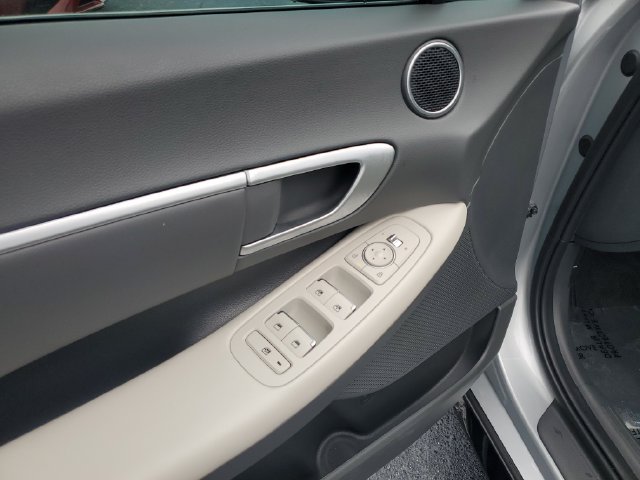2024 Hyundai Sonata SEL - Photo 9