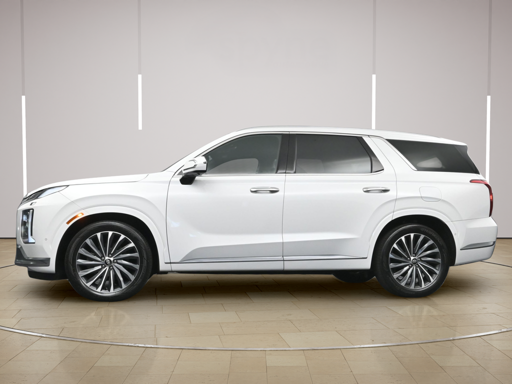 Used 2023 White Hyundai Calligraphy image 28