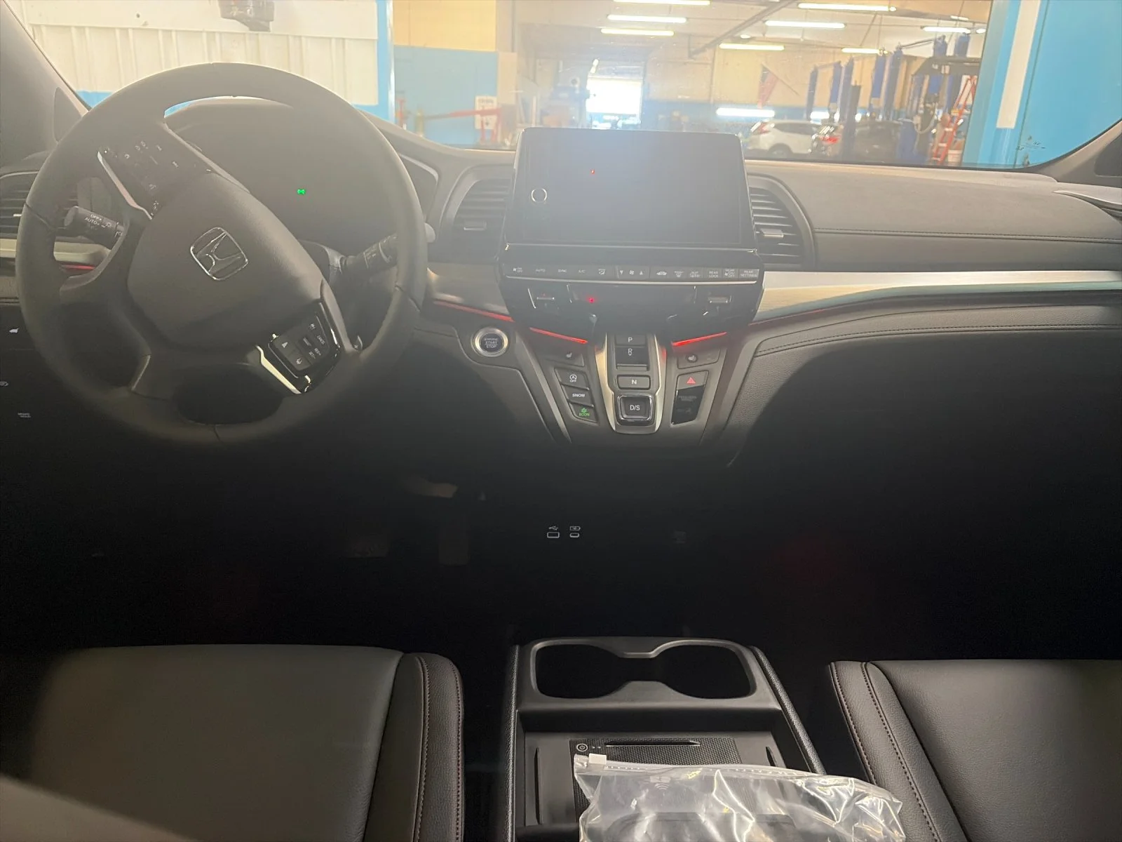 New 2026 Sonic Gray Pearl Honda Sport-L image 16