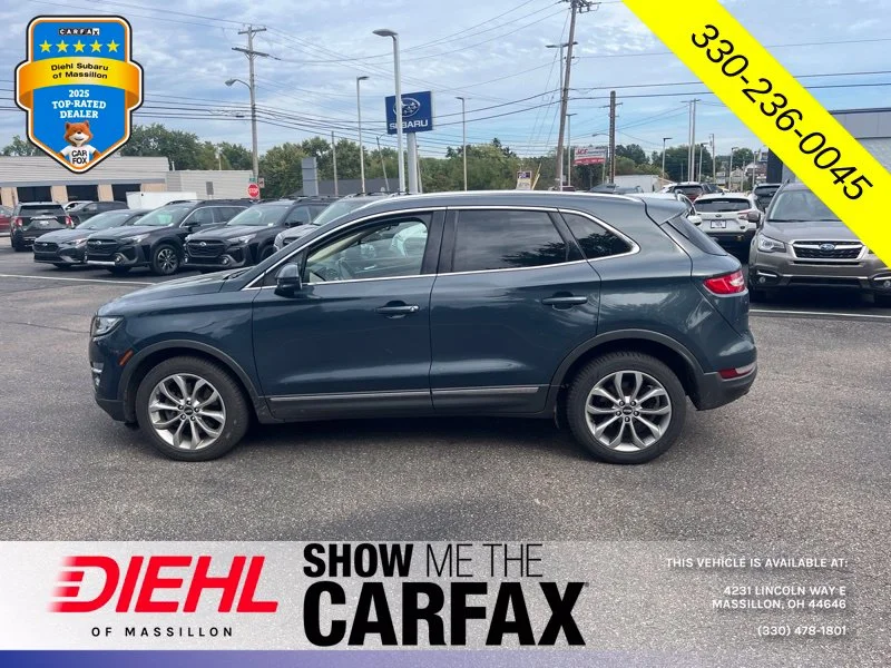 Used 2019 Green Lincoln Select image 4