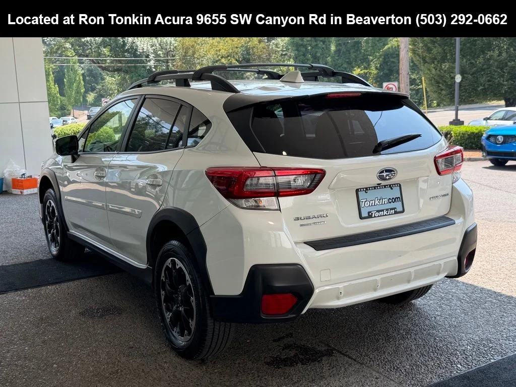 Used 2021 Crystal White Pearl Subaru Premium image 5