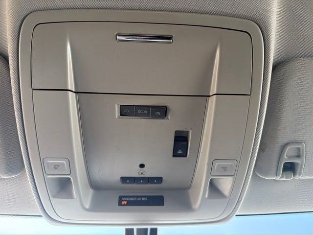 Used 2016 Silver Ice Metallic Chevrolet LT image 29
