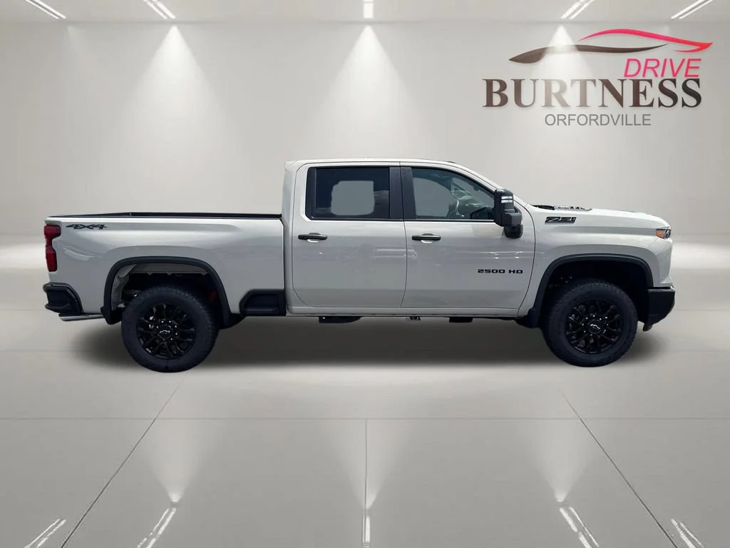 2026 Chevrolet Silverado 2500 HD Custom - Photo 8