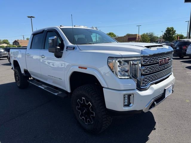 Used 2022 White Frost Tricoat GMC Denali image 1