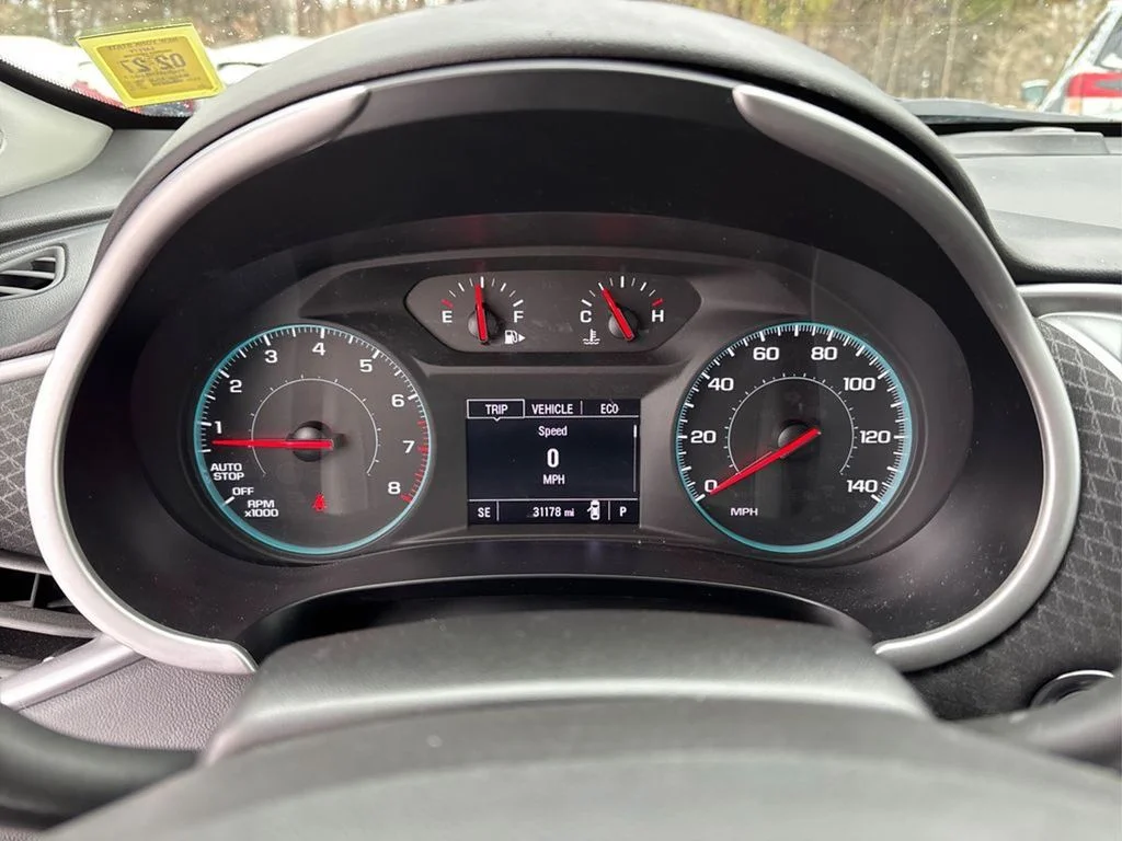 Used 2025 Black Chevrolet LT image 22
