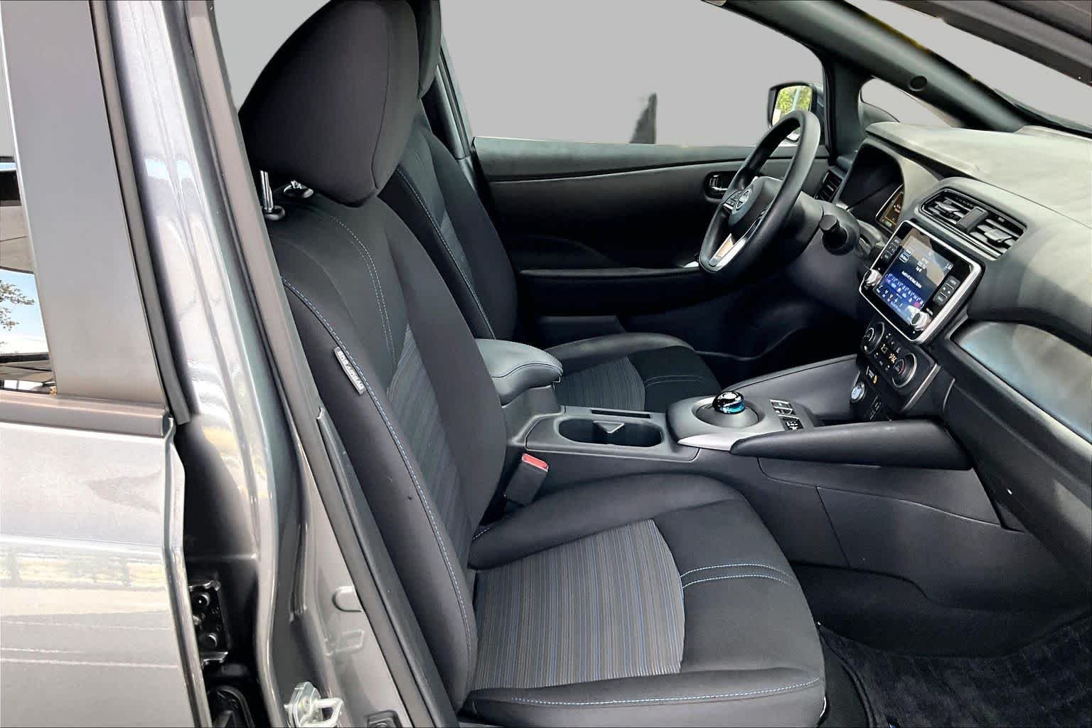 Pre-Owned 2023 Nissan LEAF S