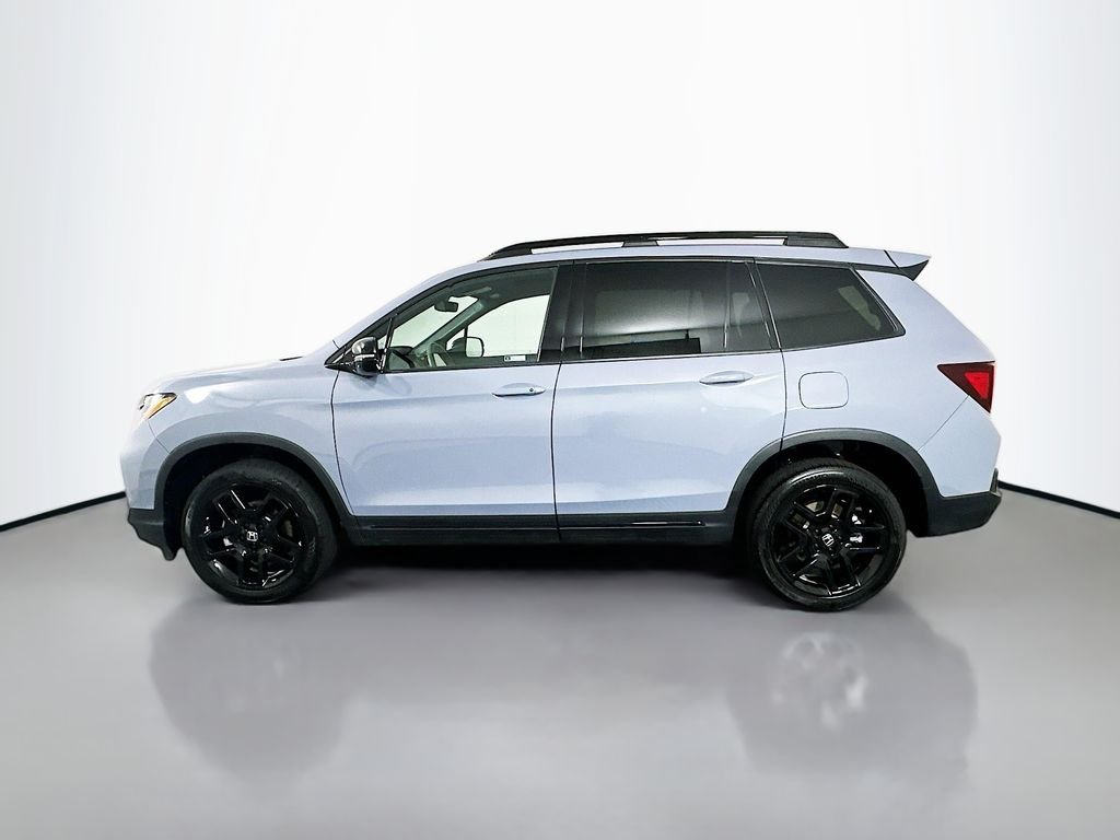 Used 2024 Gray Pearl Honda Black Edition image 8