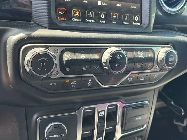 Used 2021 Black Jeep Unlimited Rubicon 392 image 17