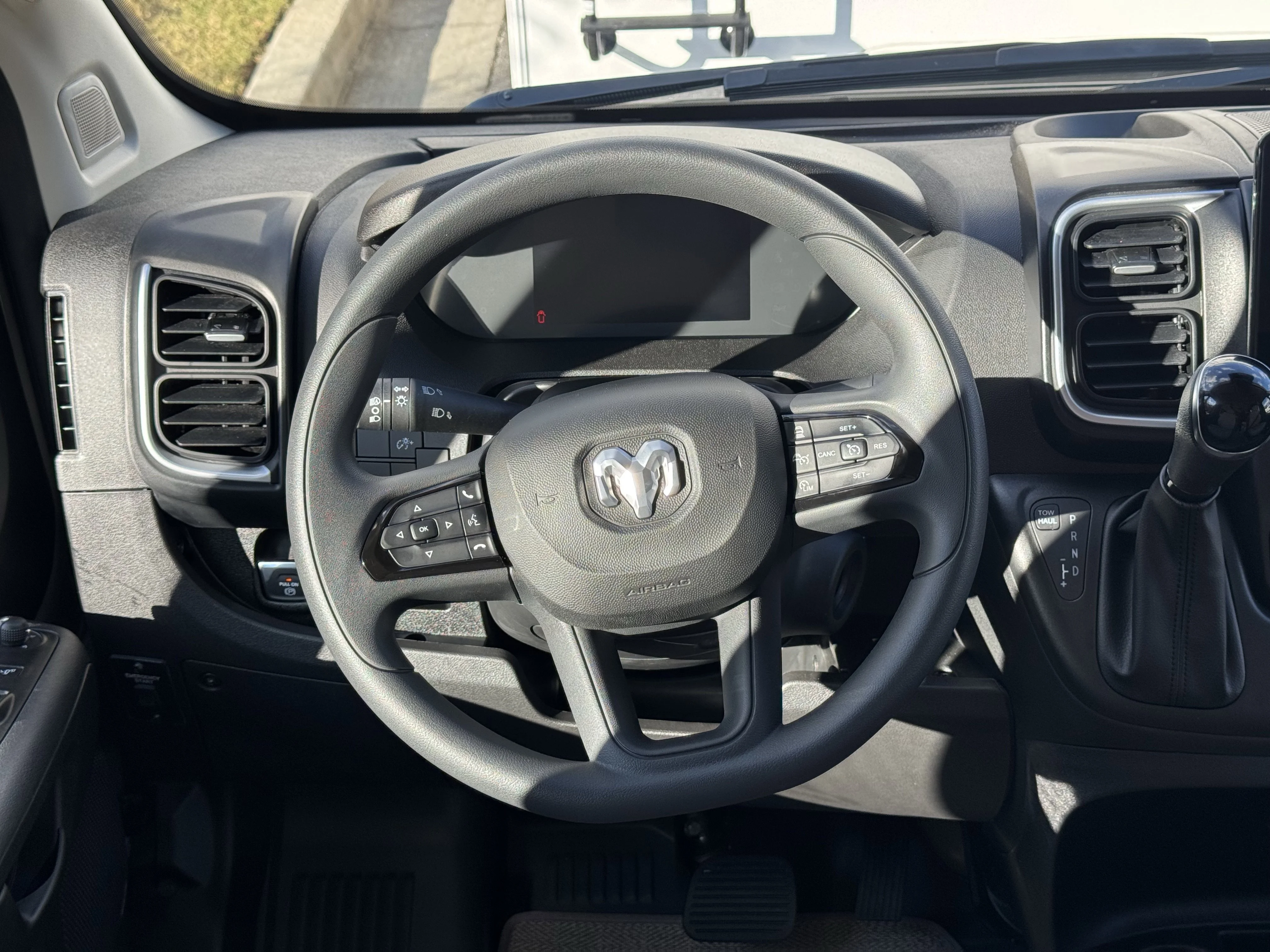 2025 RAM ProMaster Window Van Base - Photo 12