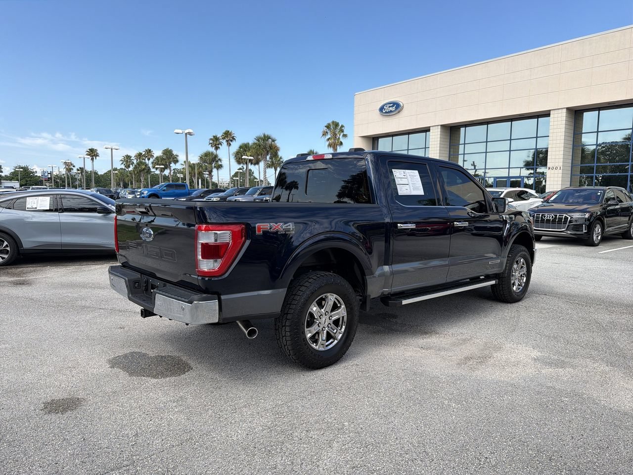 Used 2023 Black Ford LARIAT image 3