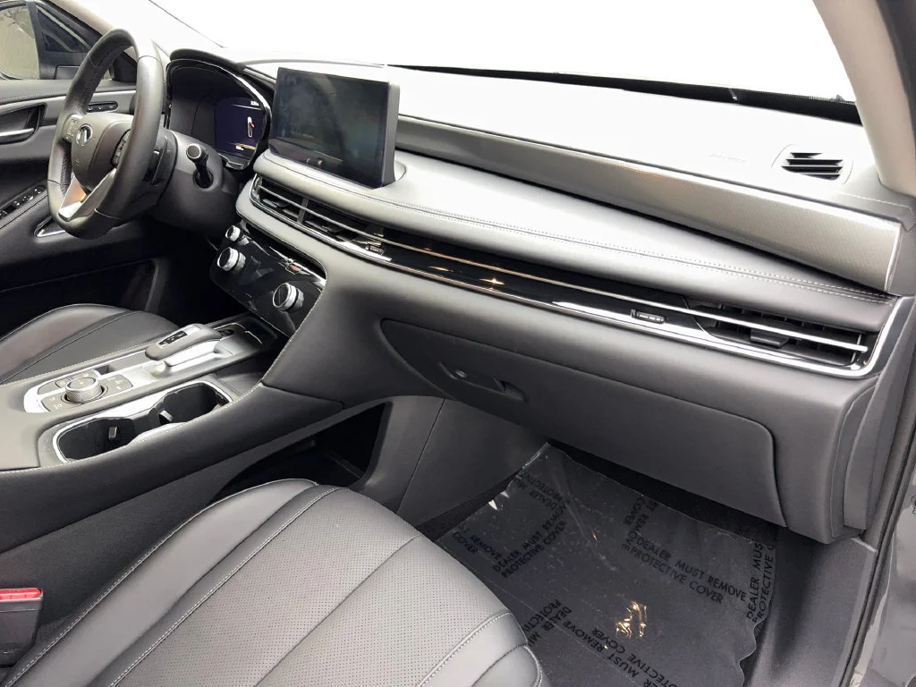 Used 2026 Gray INFINITI LUXE image 58