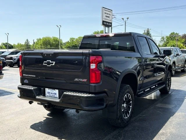Used 2022 Ash Chevrolet ZR2 image 8