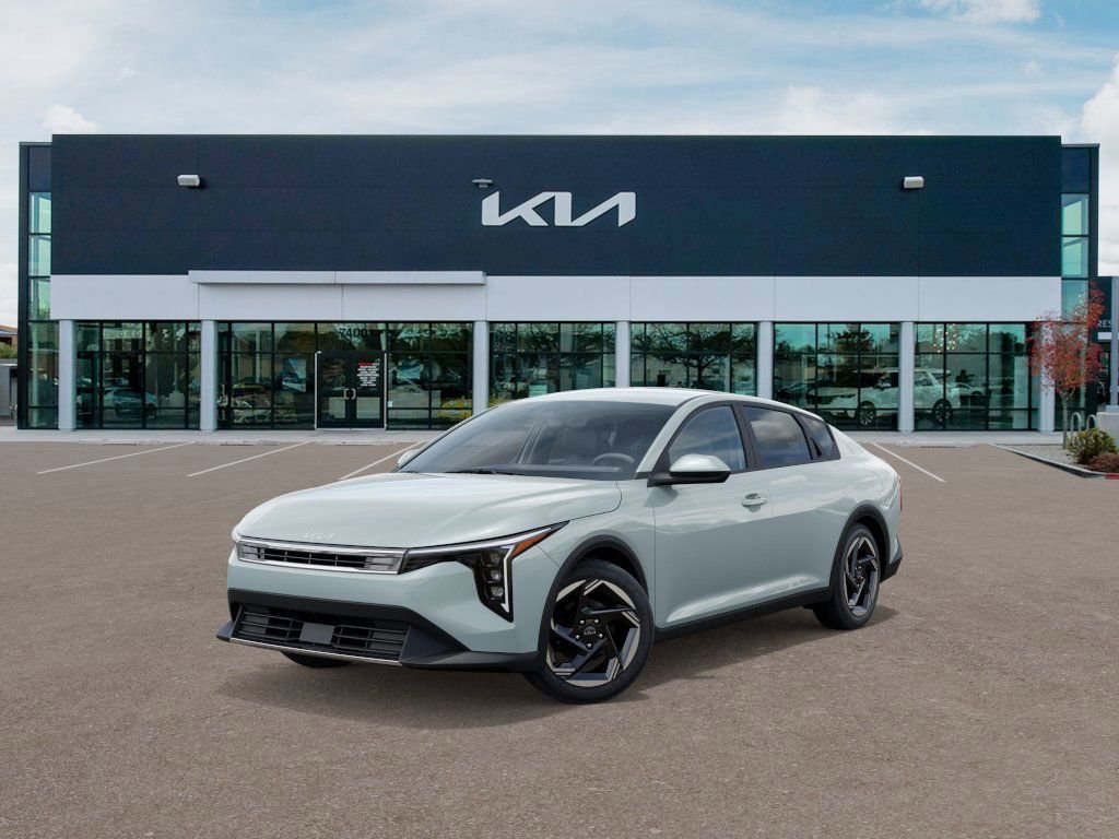 2026 Kia K4 EX