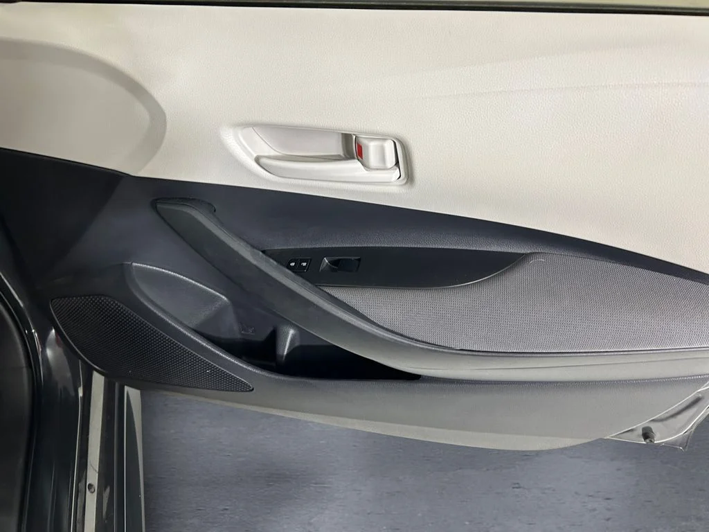 Used 2024  Toyota LE image 15