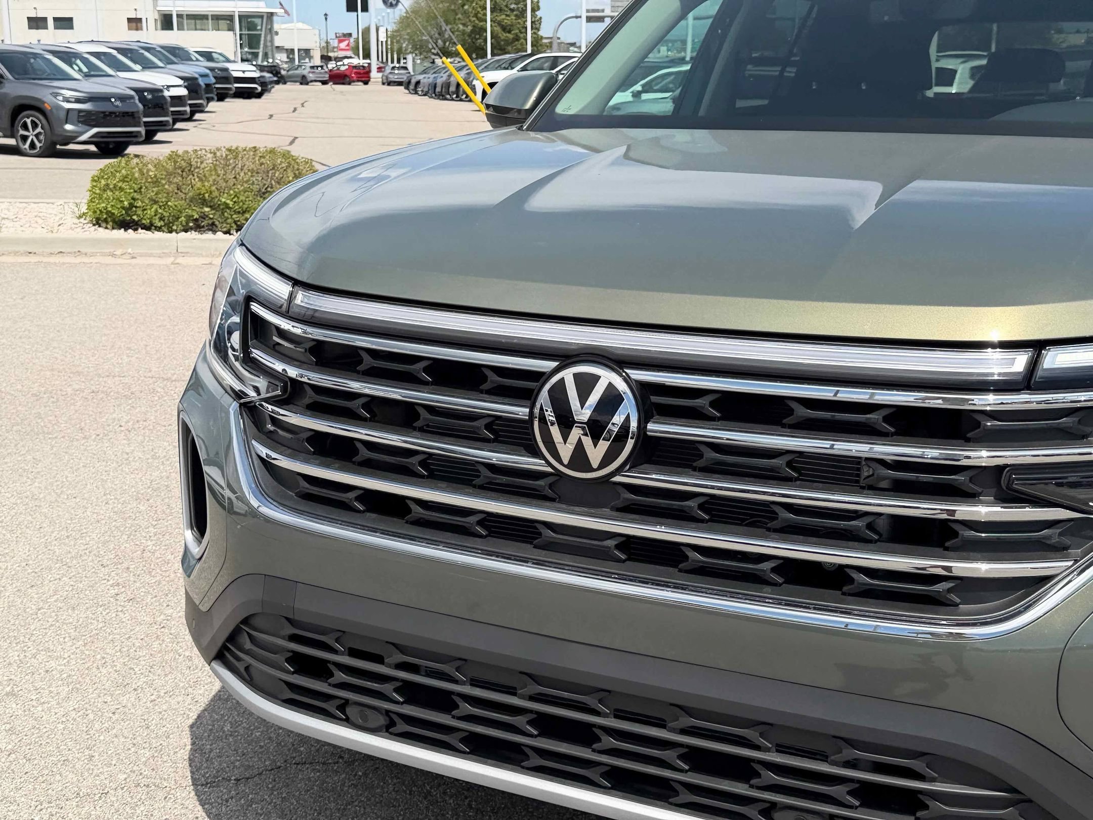 New 2026 Green Volkswagen 2.0T SE w/Technology image 12