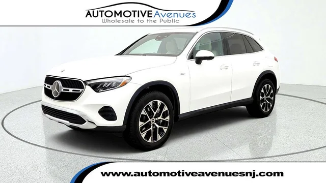 2025 Mercedes-Benz GLC GLC 350e 4MATIC® SUV w/ Driver Assistance Package