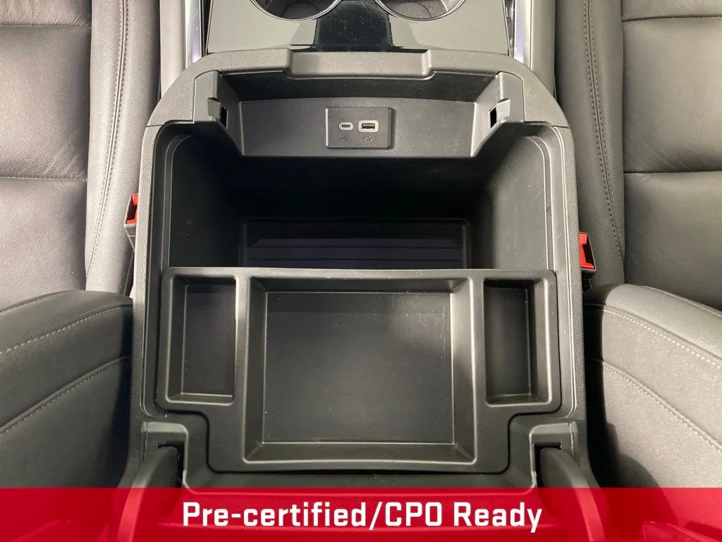 Used 2025 Gray Chevrolet Z71 image 11