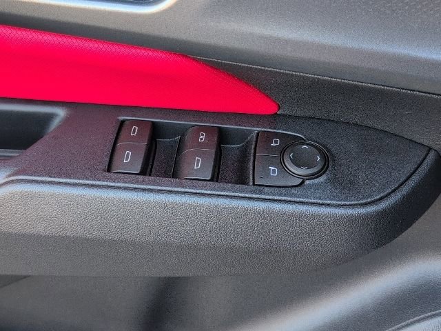 2026 Chevrolet Equinox EV RS - Photo 17