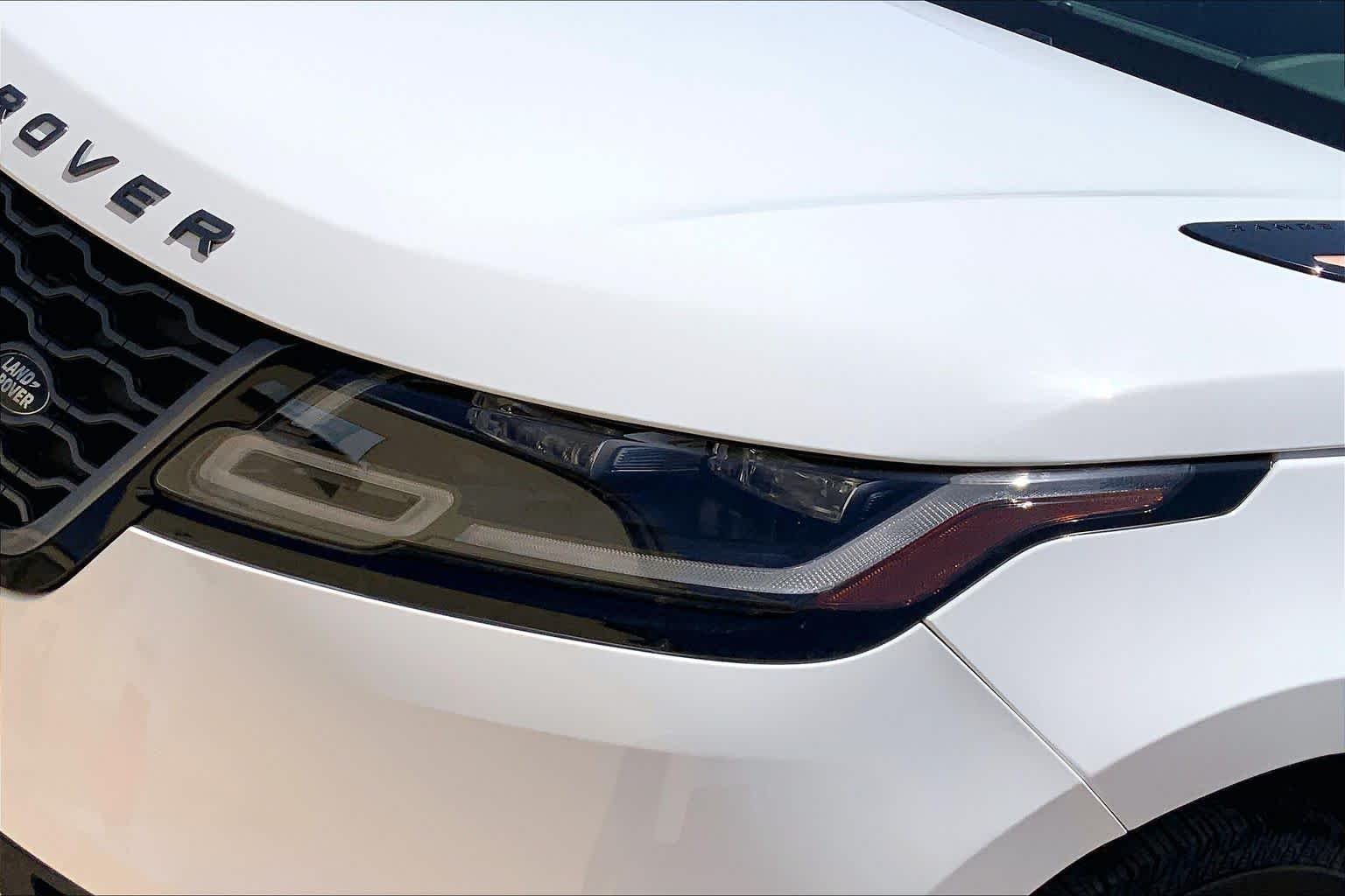 Used 2023 Fuji White Land Rover R-Dynamic S image 54