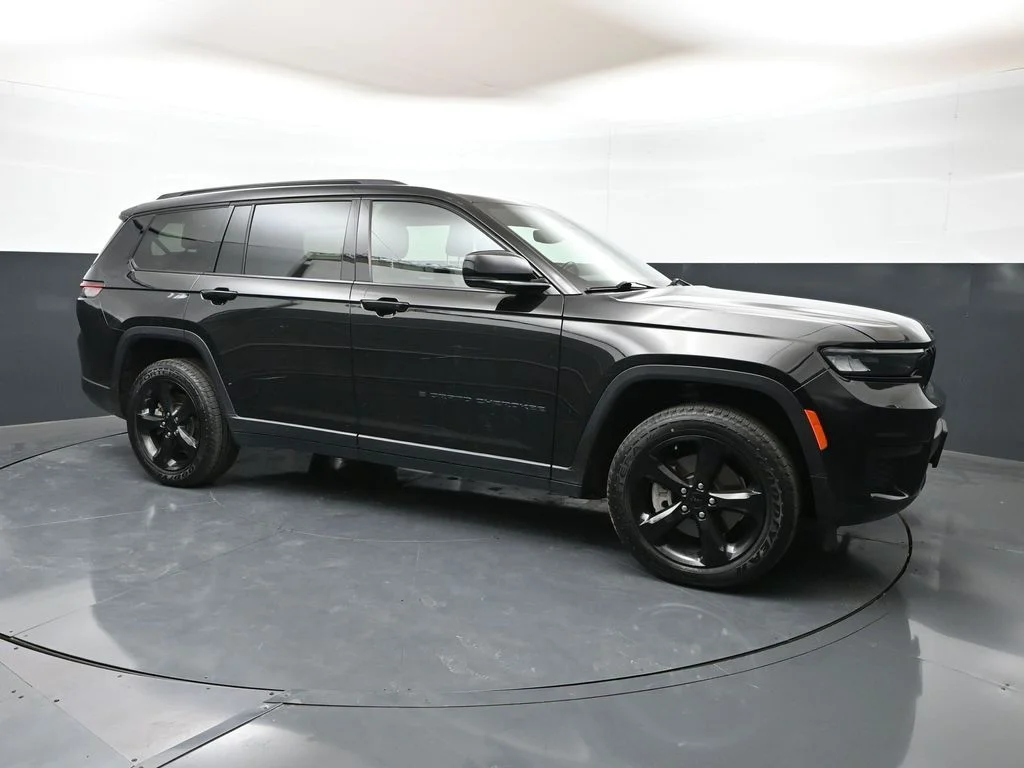2022 Jeep Grand Cherokee L Altitude
