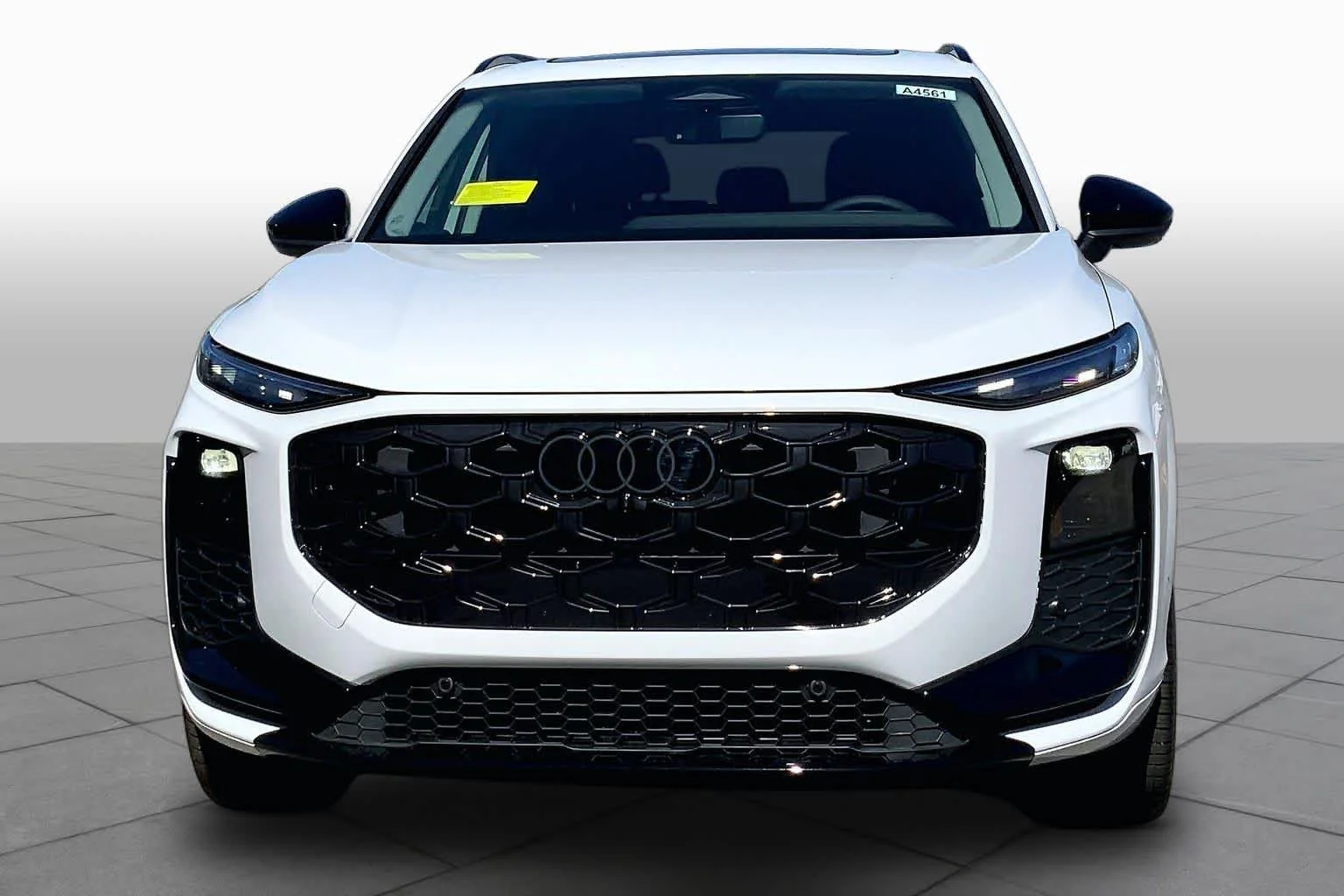 New 2026 WHITE Audi S line image 3