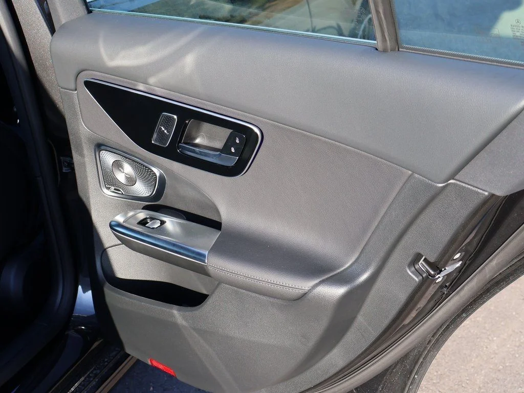 Certified Used 2026 Graphite Gray Metallic Mercedes-Benz C 300 image 32