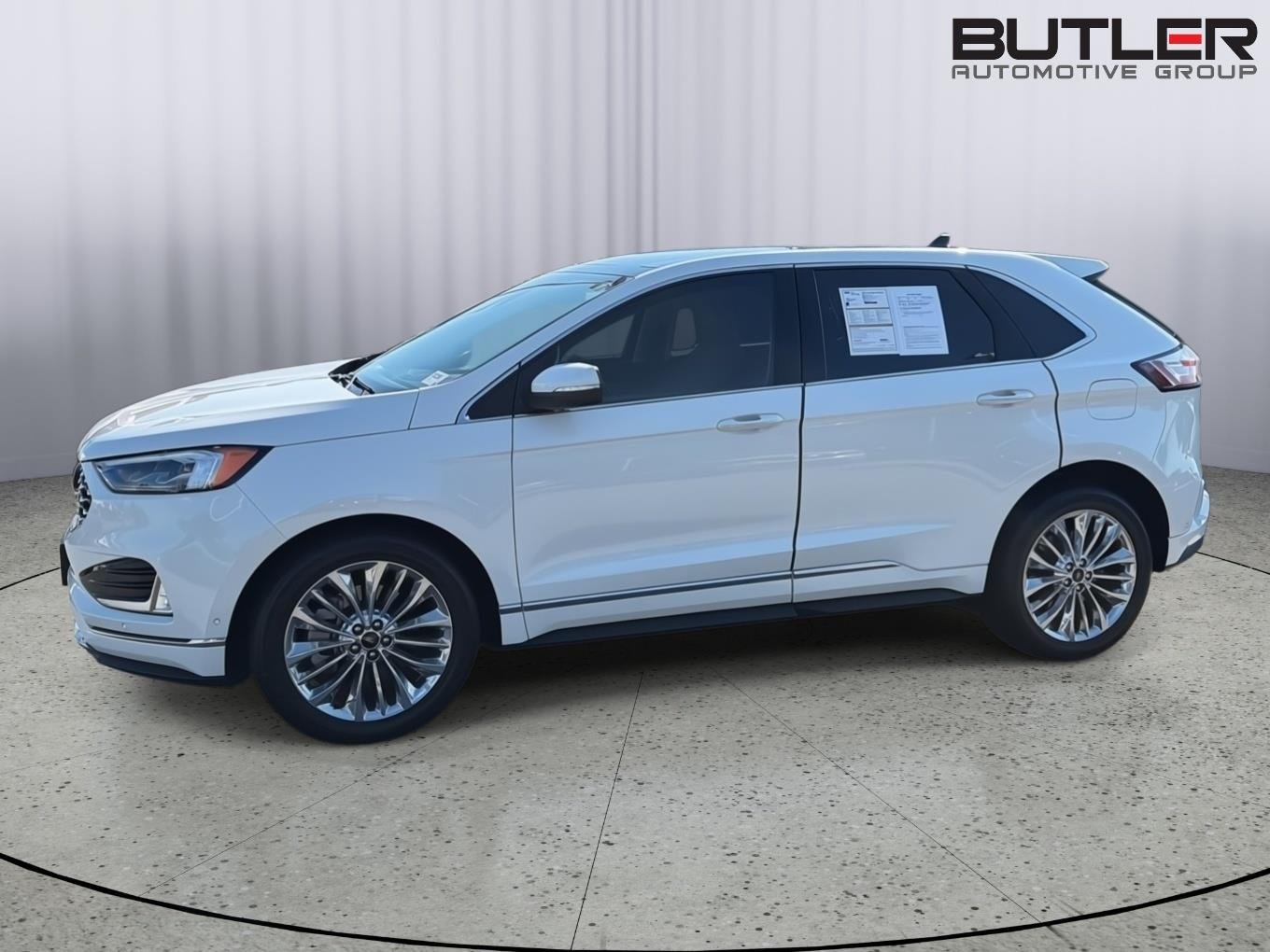 Used 2024 Star White Metallic Tri-Coat Ford Titanium image 3