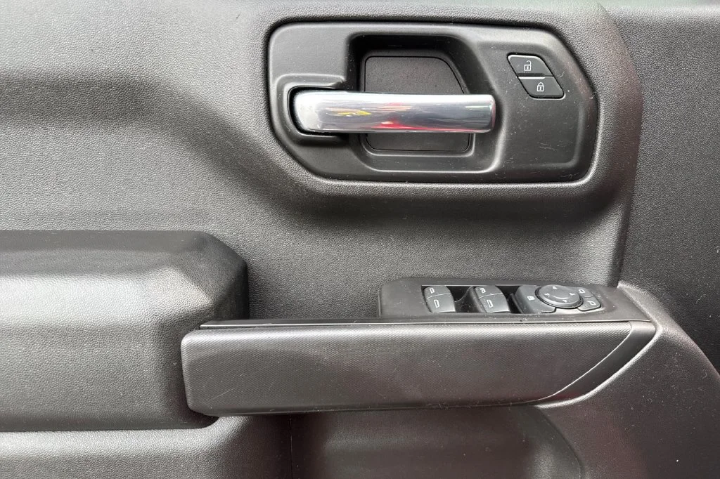 2020 Chevrolet Silverado 1500 Custom - Photo 11