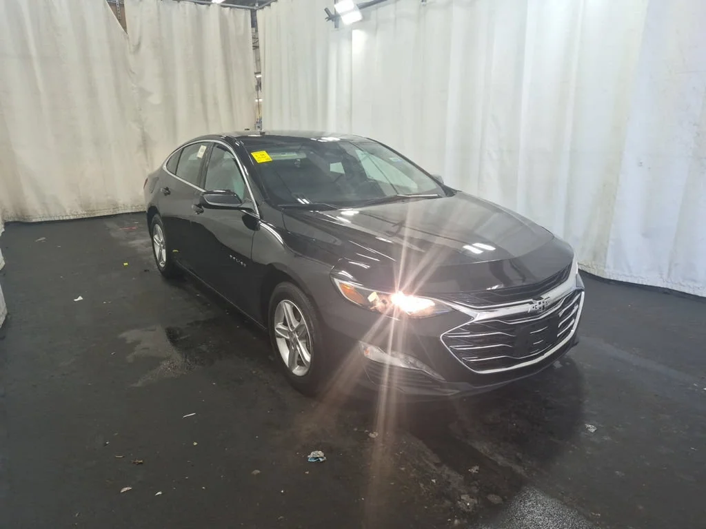 1G1ZD5ST8PF163477
