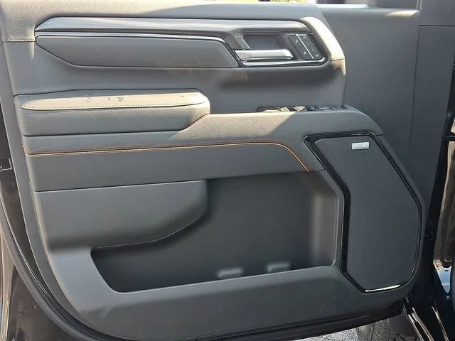 New 2026 Onyx Black GMC AT4 image 9