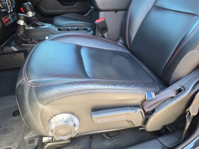 Used 2023 Black Jeep Rubicon image 32
