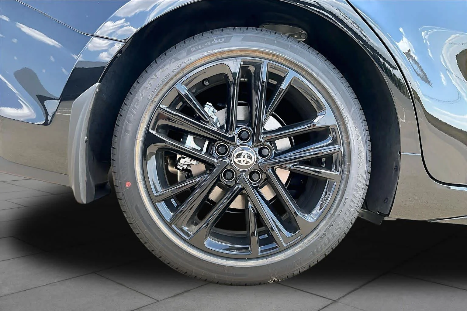New 2026 Midnight Black Metallic Toyota SE image 11