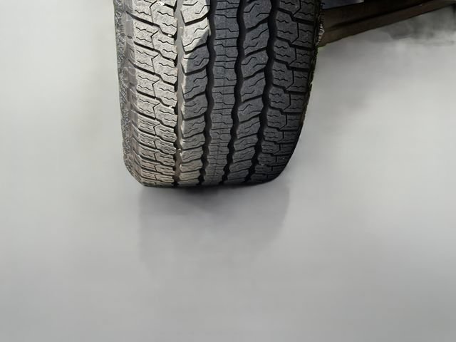 Used 2026 Meteorite Metallic (Gray) GMC 3X image 43