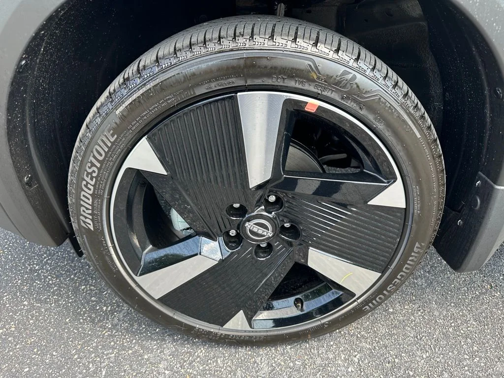 2025 Nissan Kicks SR AWD - Photo 12