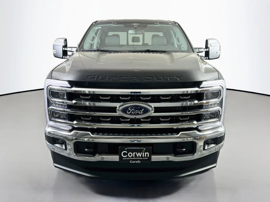 New 2026 Agate Black Metallic Ford Lariat image 4