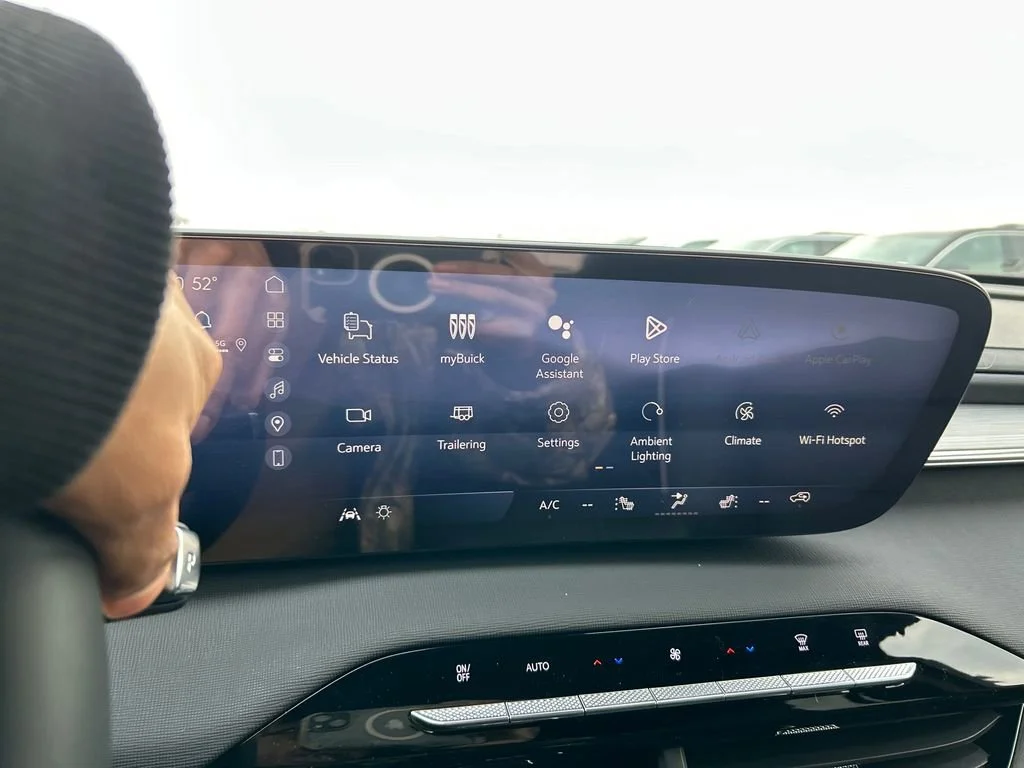New 2026 Ebony Twilight Metallic Buick Preferred image 24