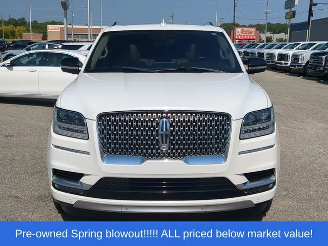 Used 2020 White Lincoln Reserve image 16