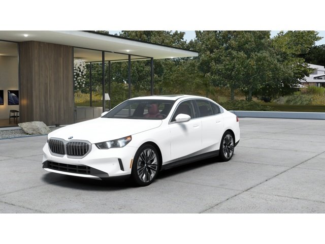 New 2027 Alpine White BMW  image 1