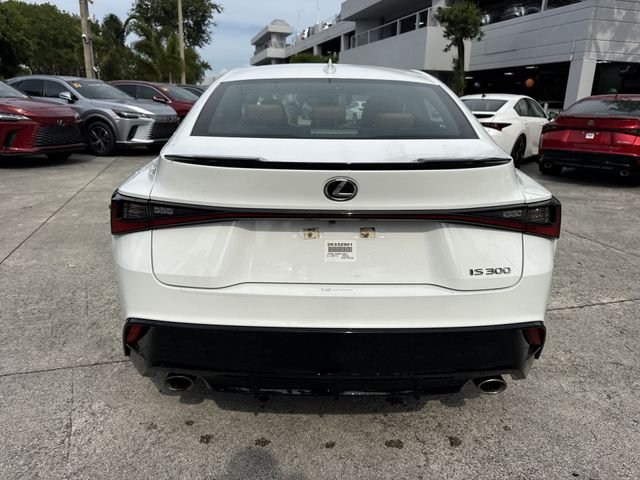 2024 Lexus IS 300 - Photo 24